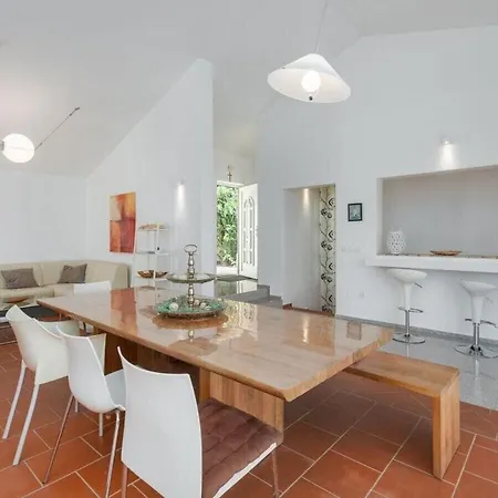 Calma Bis 8 Personen Villa *