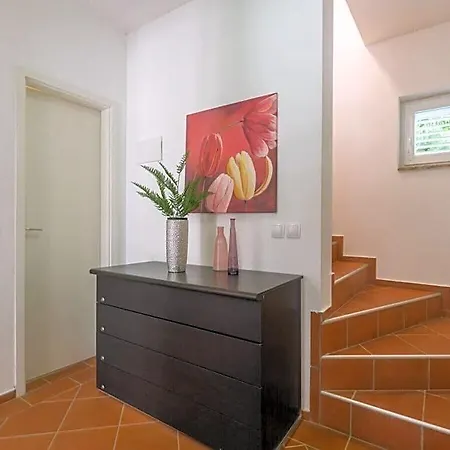 Villa Calma Bis 8 Personen Ripenda Kras
